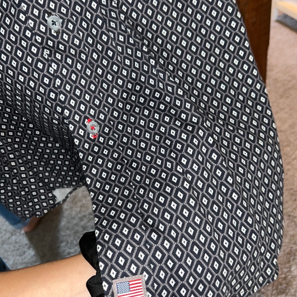 Ariat men’s FR button up - large